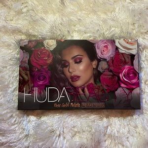 Sephora Makeup - Huda Beauty Rose Gold Remastered Palette Sephora Makeup - Huda Beauty Rose Gold Remastered Palette